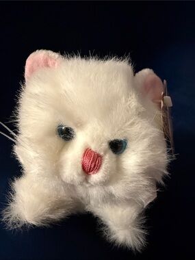 Gund “Twinkles” White Plush Kitty with Pink Ears and Blue Eyes. Item 4304